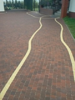 Brukmax: image 15 0f 135 thumb